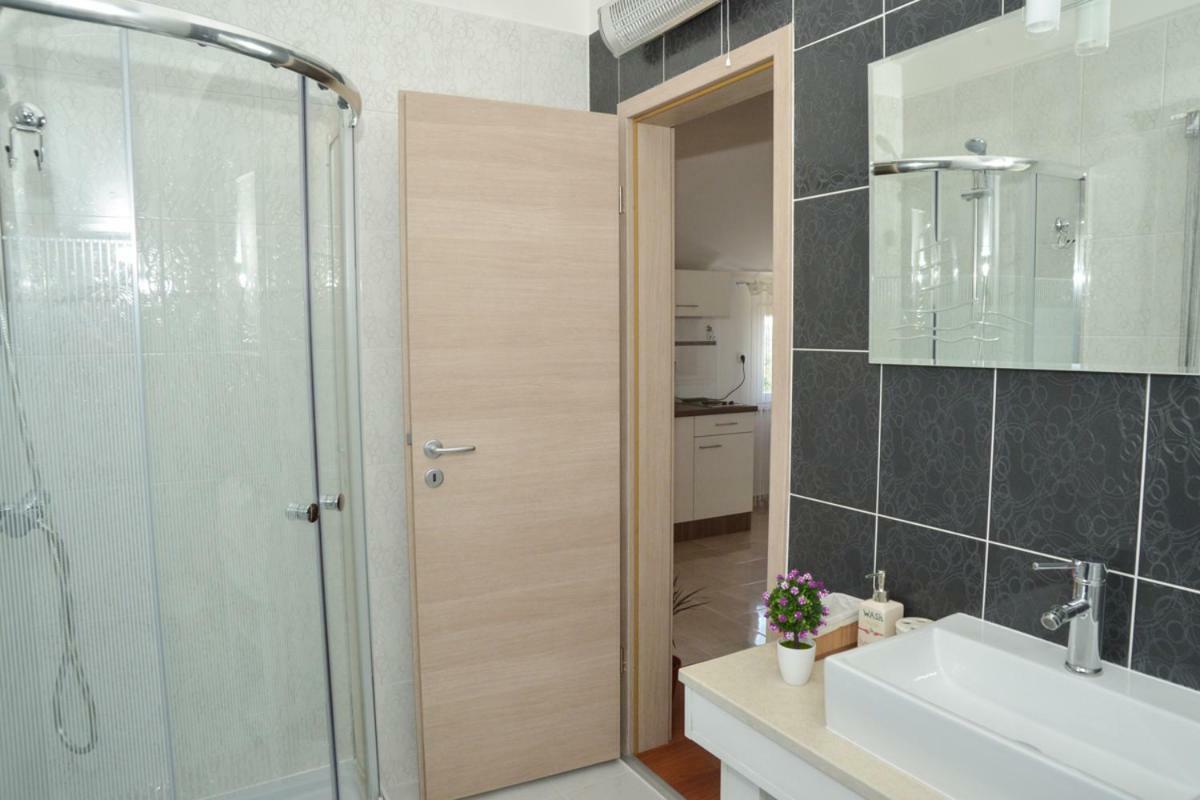 Apartment Antonio ザダル エクステリア 写真